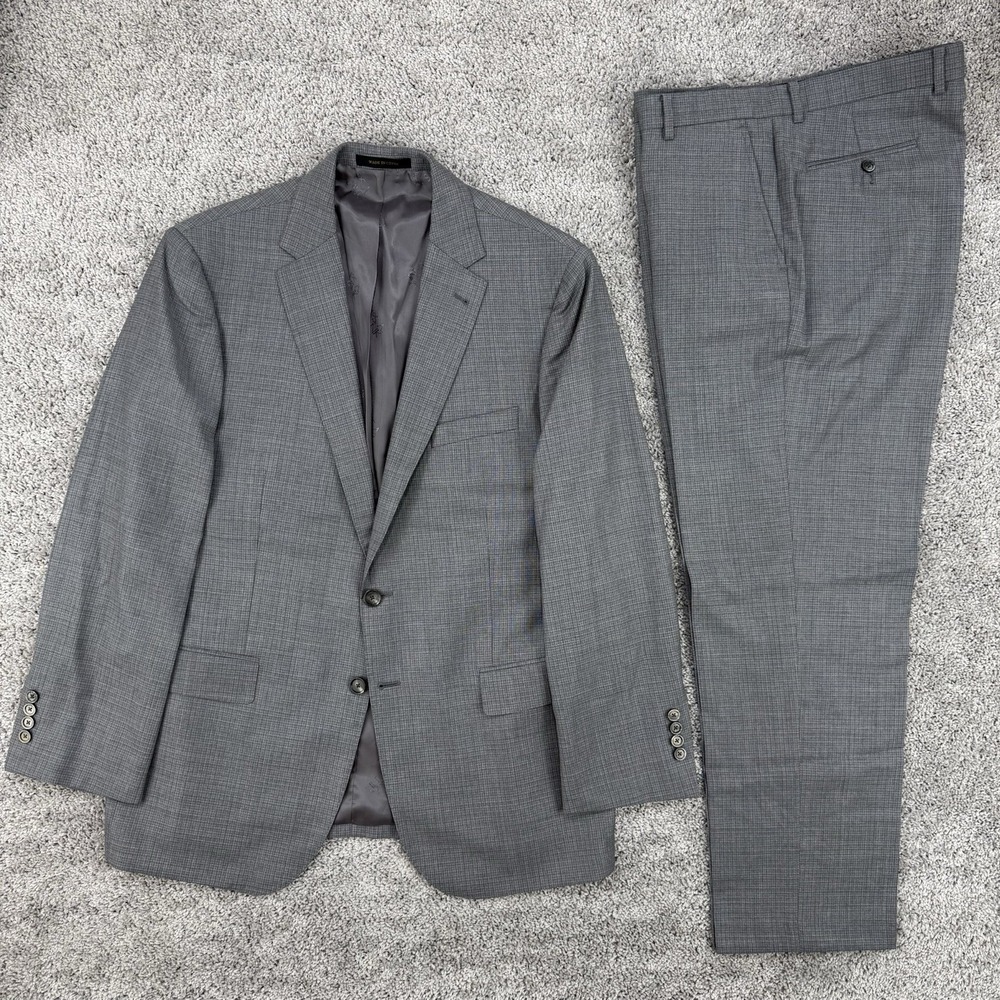 Jos A Bank Reserve Suit Mens 42R/36W Gray Plaid Reda 1865 100% Wool Tailored Fit